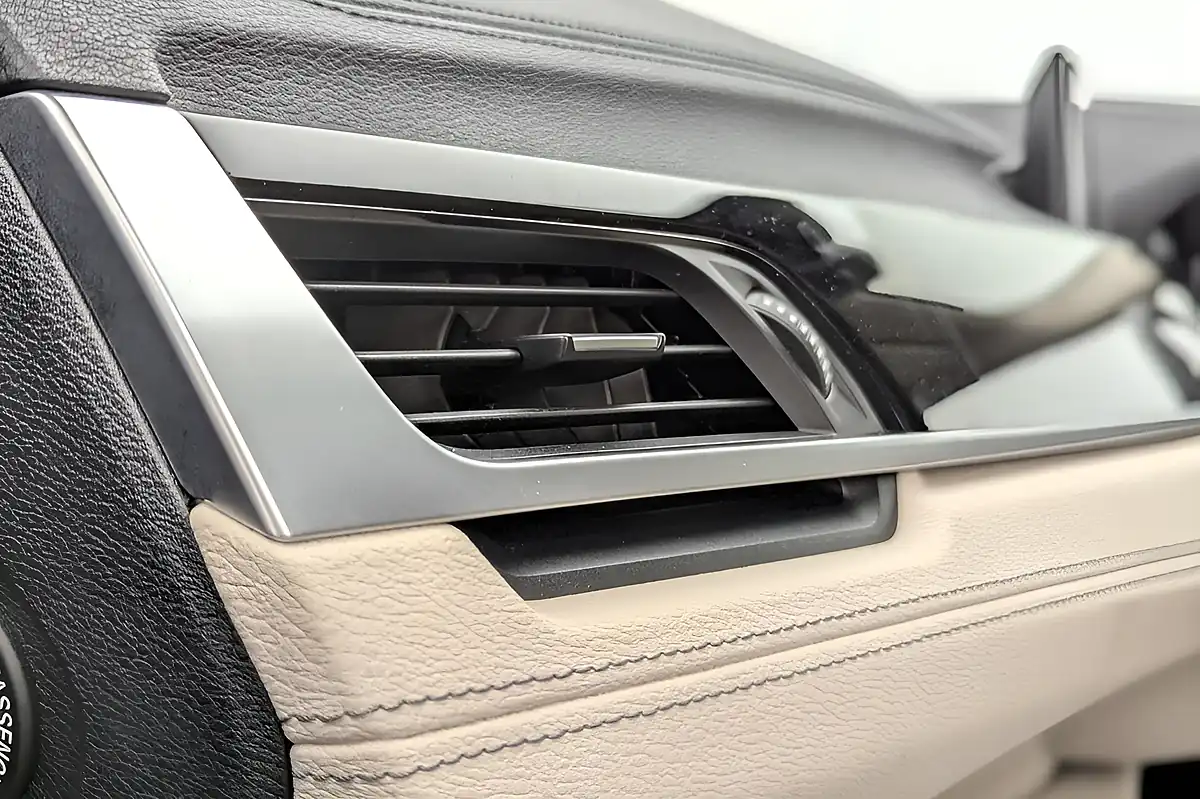 Used 2022 BMW X2 Sport Black - Interior and Exterior details 11
