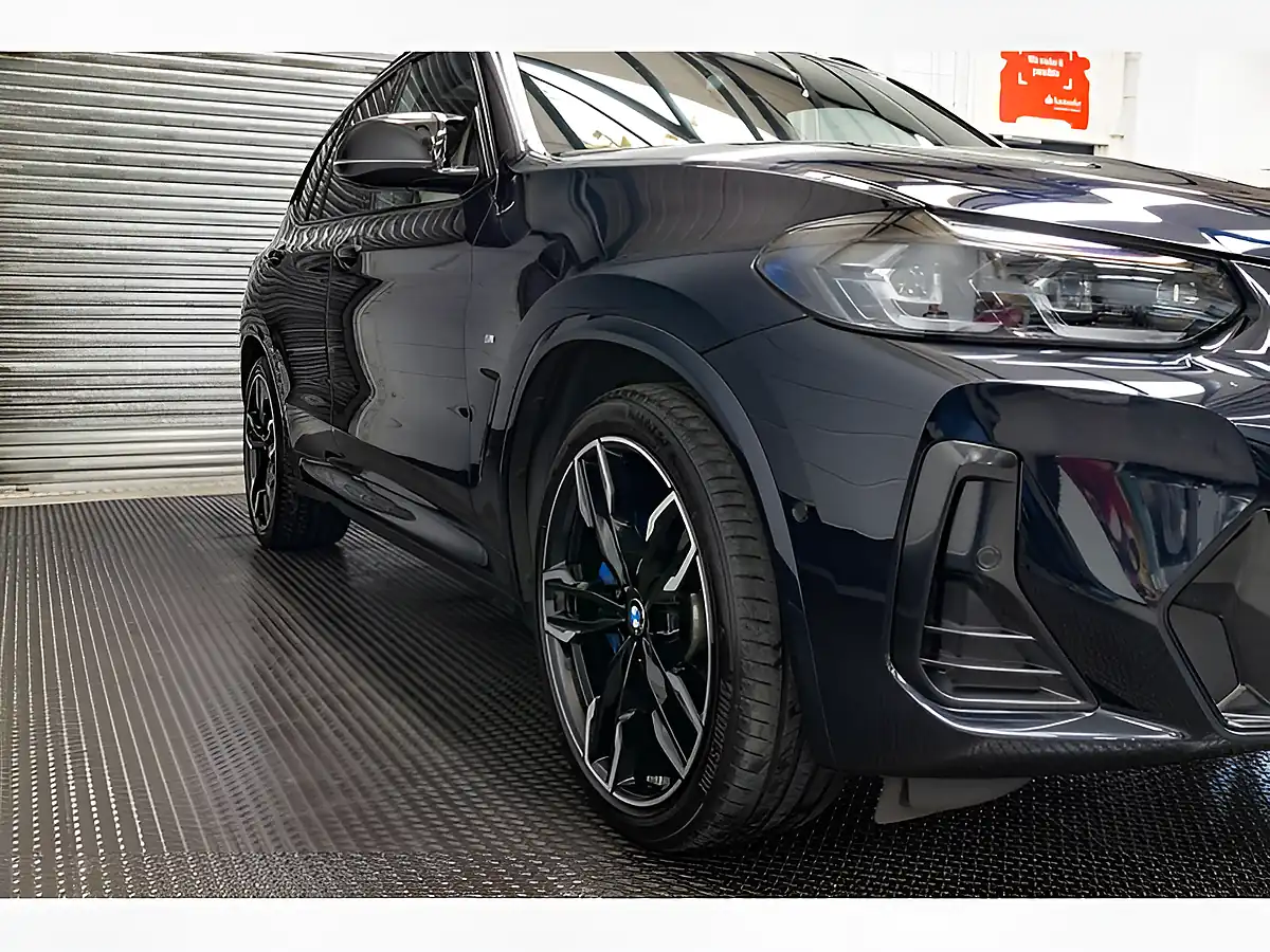 Used 2022 BMW X3 Black - Interior and Exterior details 19
