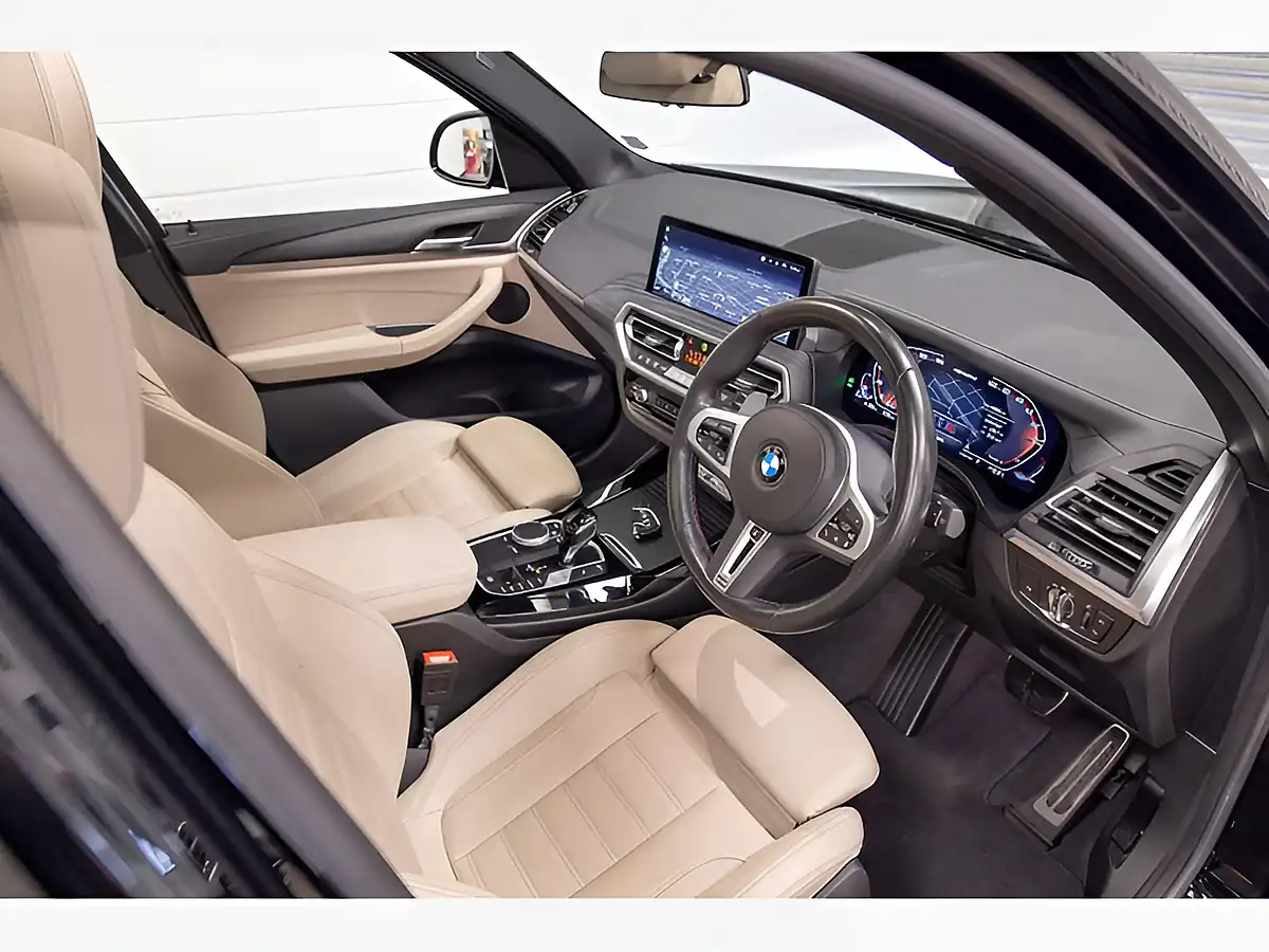 Used 2022 BMW X3 Comfort Pack Black - Interior and Exterior details 10