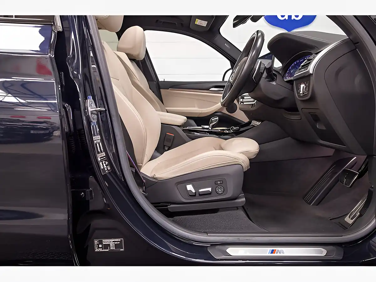 Used 2022 BMW X3 Comfort Pack Black - Interior and Exterior details 12