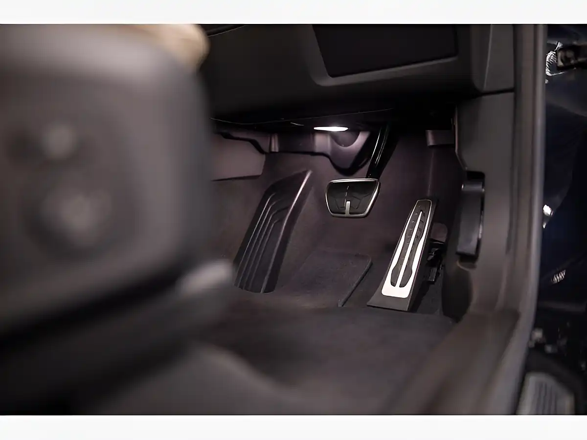 Used 2022 BMW X3 Comfort Pack Black - Interior and Exterior details 14
