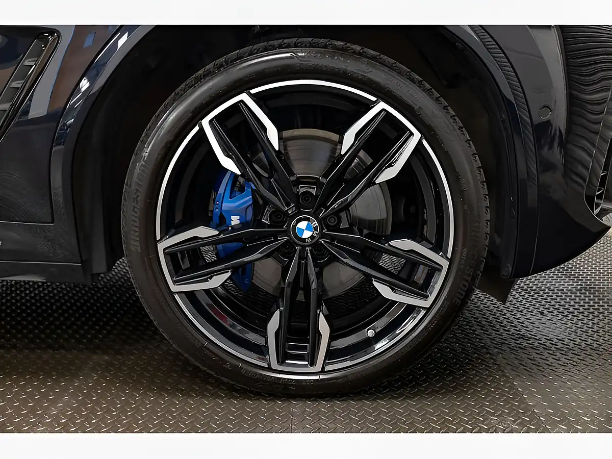 Used 2022 BMW X3 Comfort Pack Black - Interior and Exterior details 8