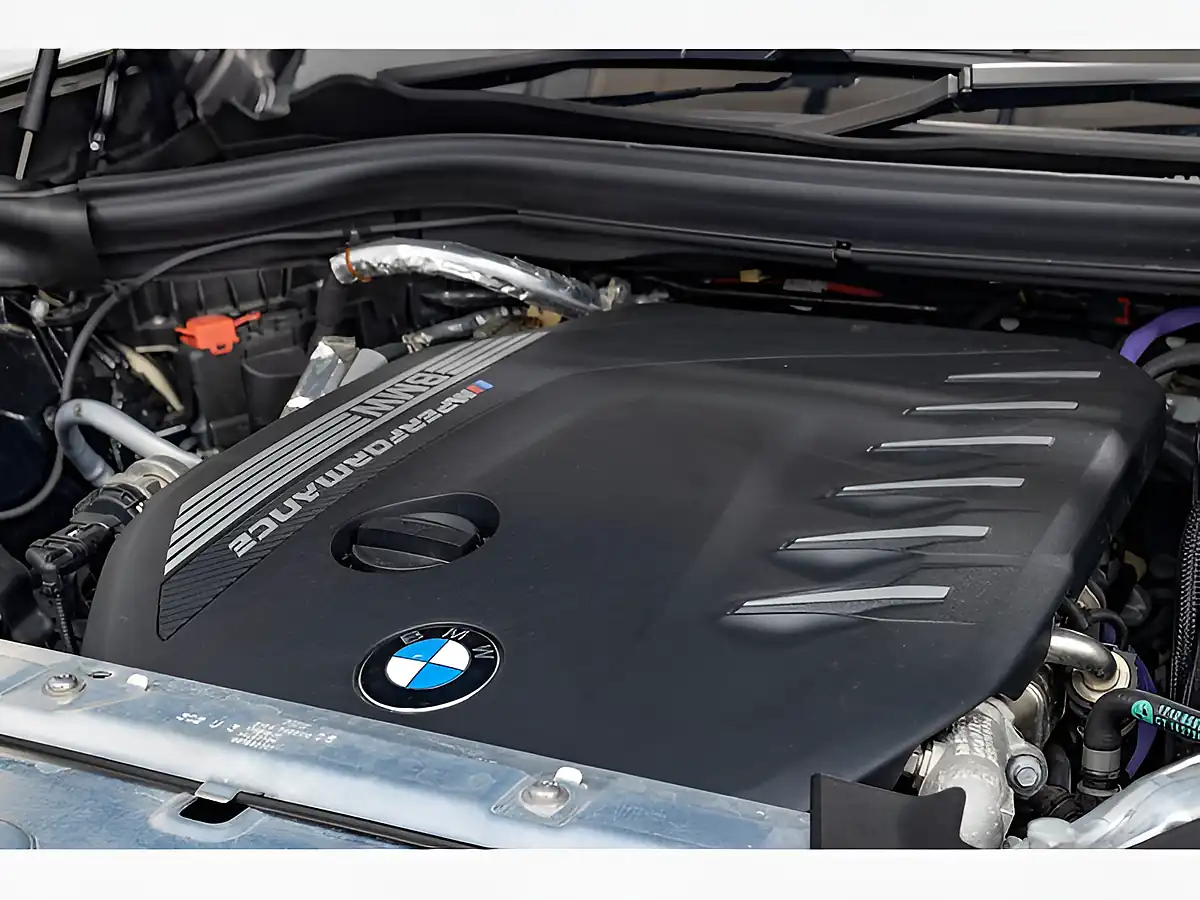 Used 2022 BMW X3 Comfort Pack Black - Interior and Exterior details 9
