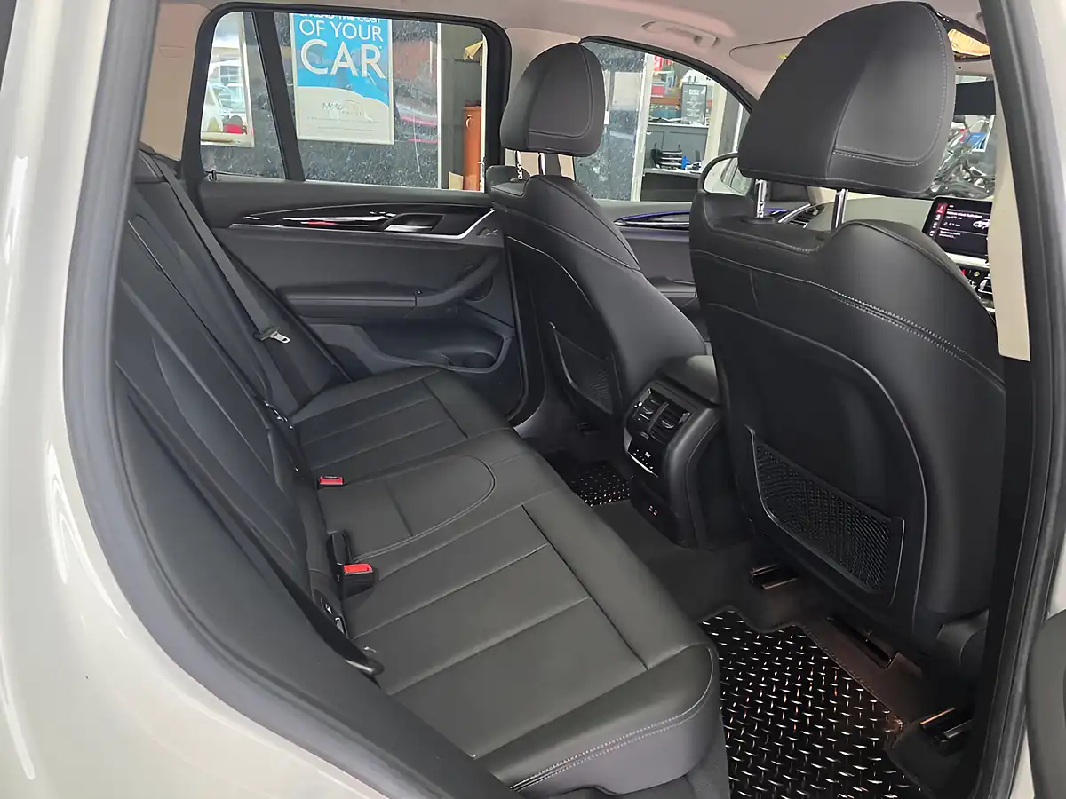 Used 2022 BMW X3 Xline White - Interior and Exterior details 11
