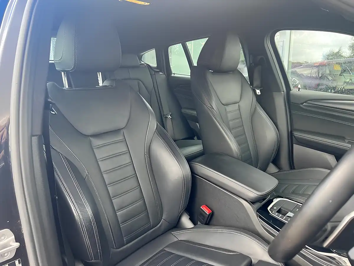 Used 2022 BMW X4 M Sport Black - Interior and Exterior details 4