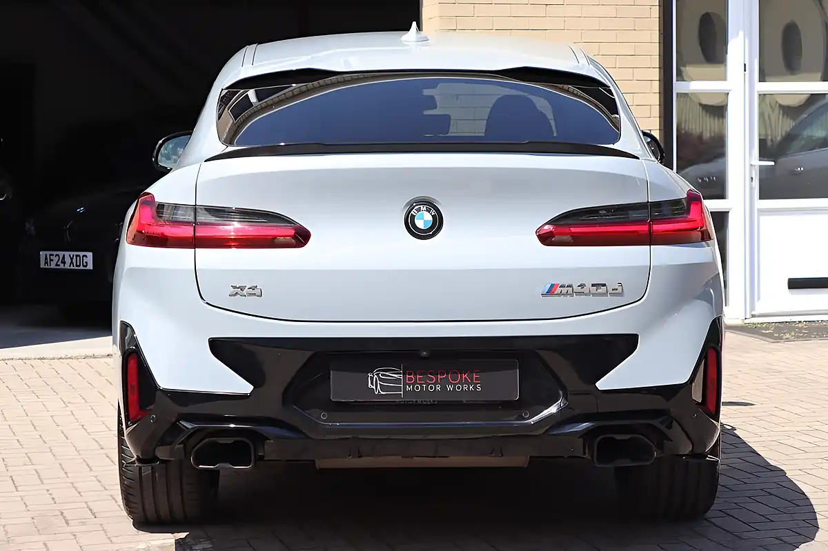 Used 2022 BMW X4 M40d Brooklyn Grey - Interior and Exterior details 18