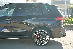 Used 2022 BMW X5 M Competition Black - Interior and Exterior details 11