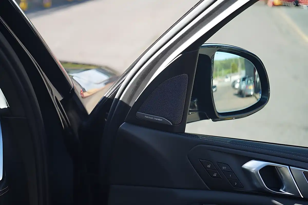 Used 2022 BMW X5 M Competition Black - Interior and Exterior details 20