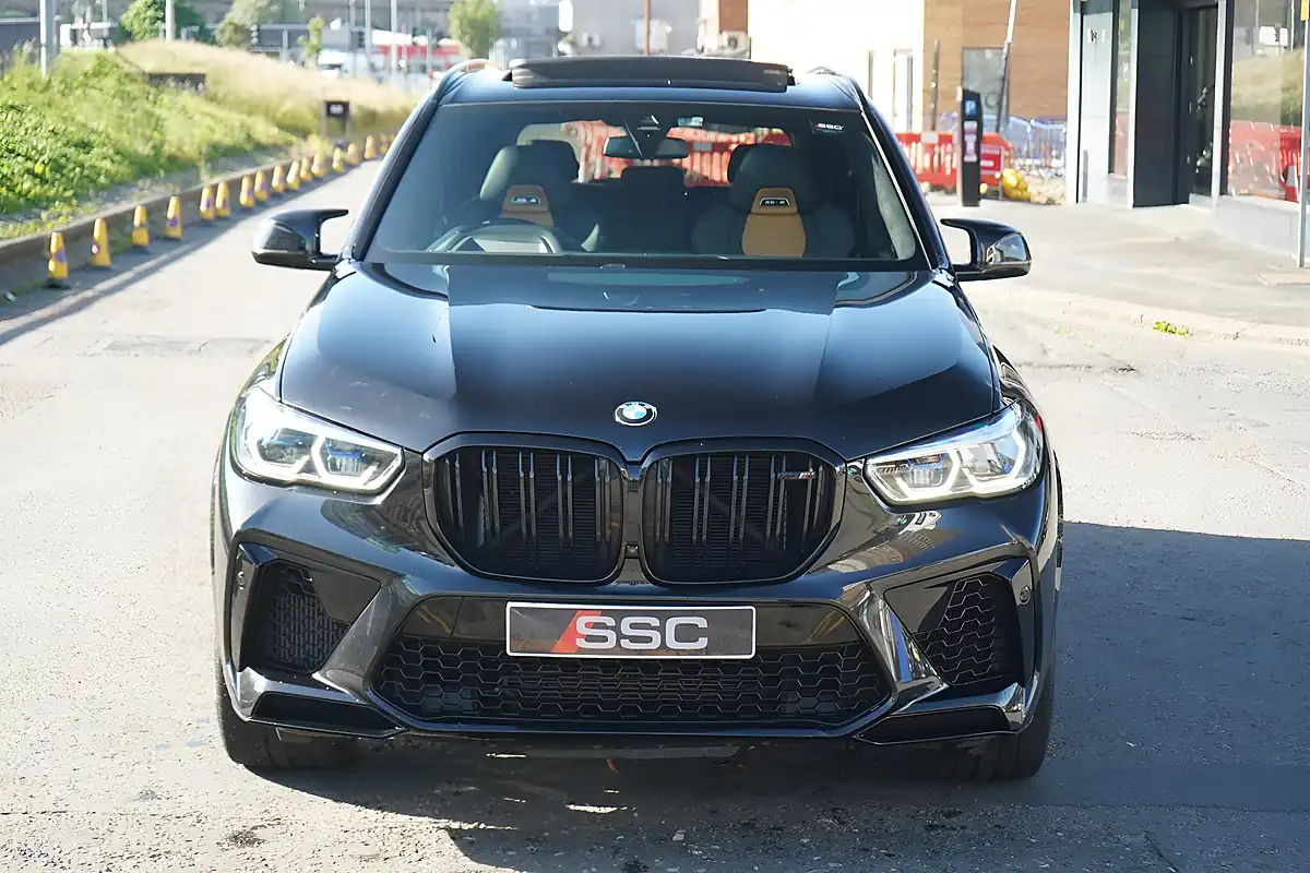 Used 2022 BMW X5 M Competition Black - Interior and Exterior details 6