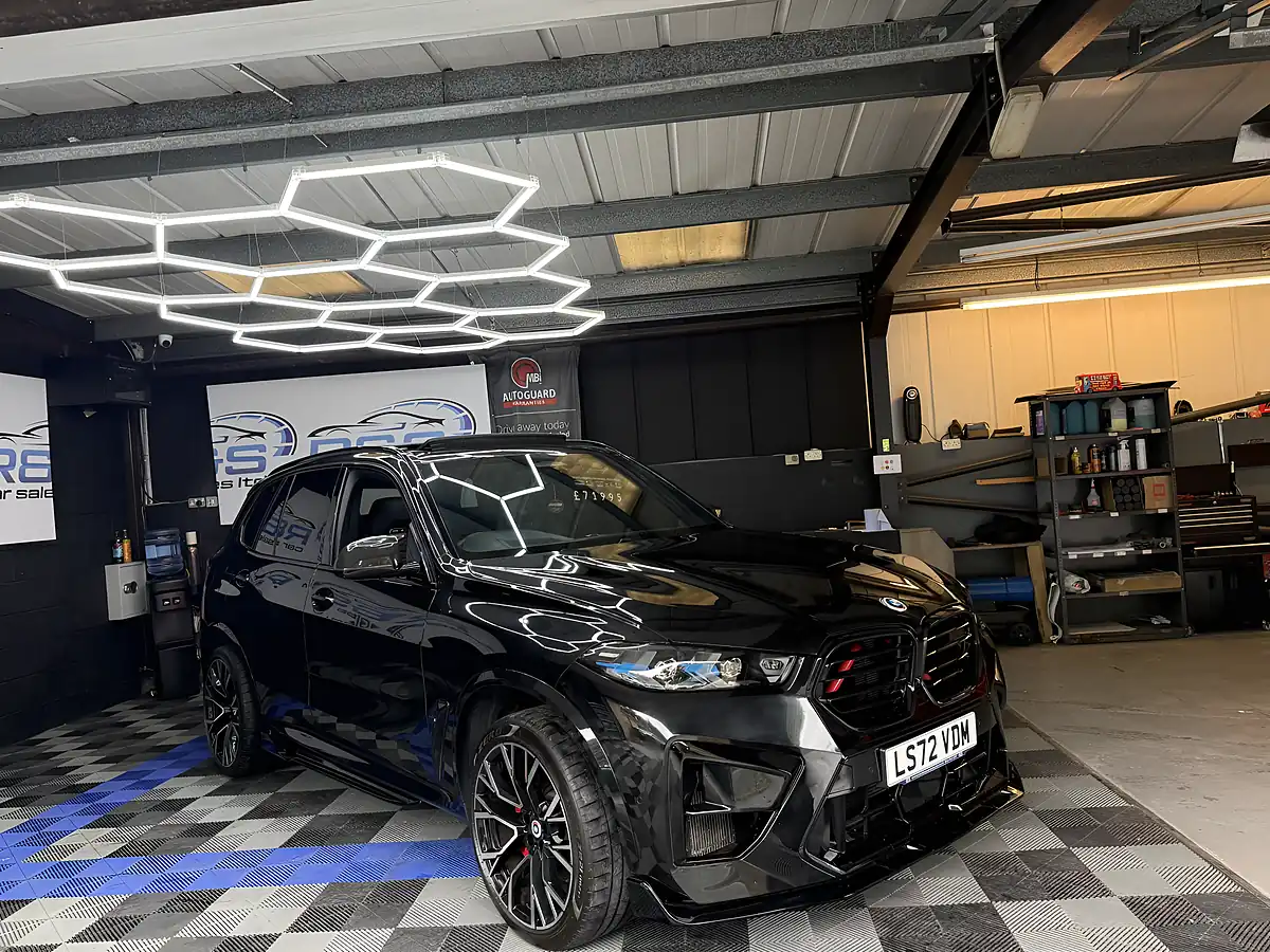 Used 2022 BMW X5 M Competition Black - Interior and Exterior details 14