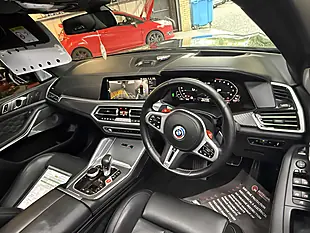 Used 2022 BMW X5 M Competition Black - Interior and Exterior details 19