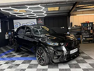 Used 2022 BMW X5 M Competition Black - Interior and Exterior details 7