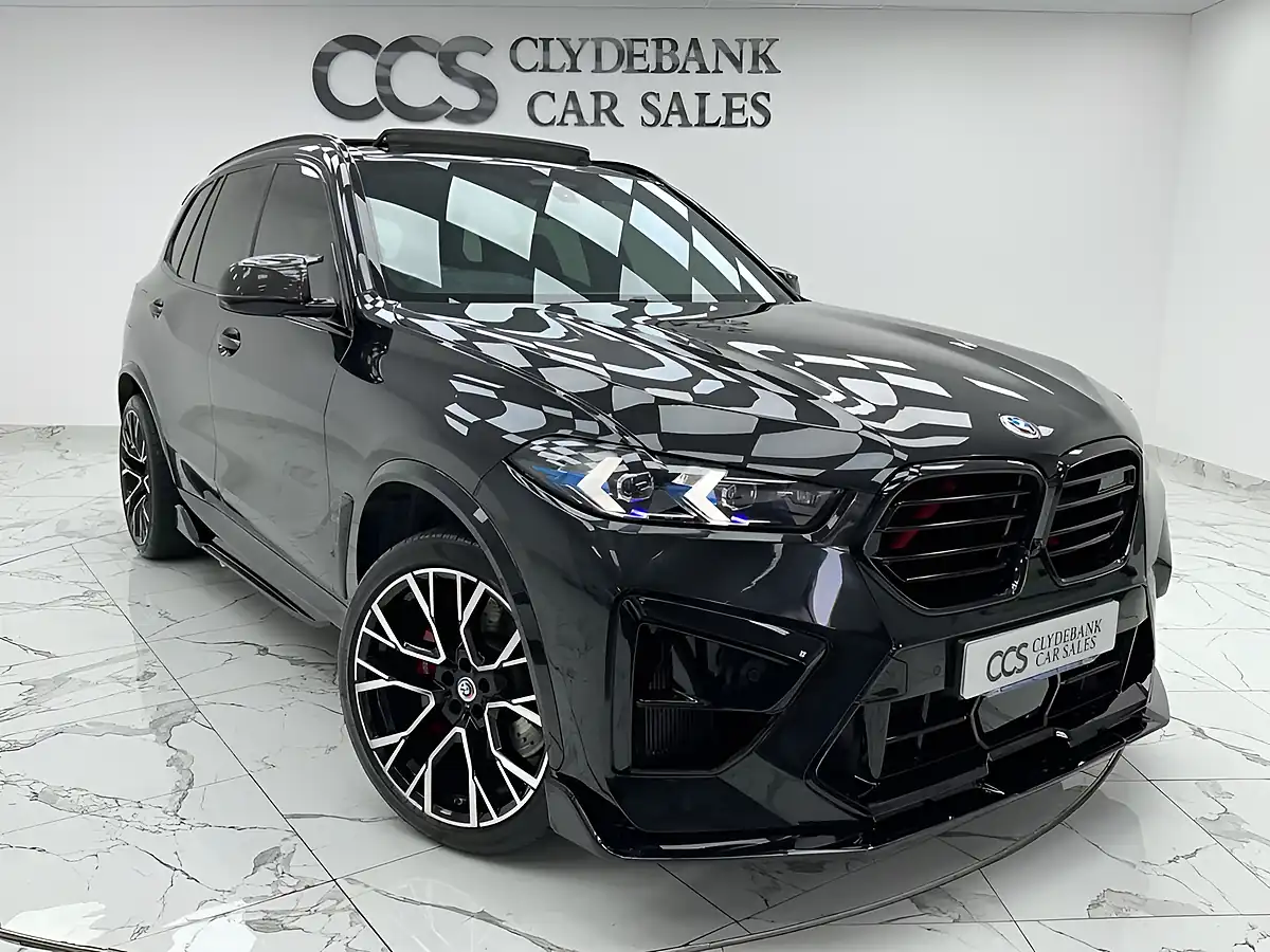 Used 2022 BMW X5 M Competition Black Sapphire - Front View