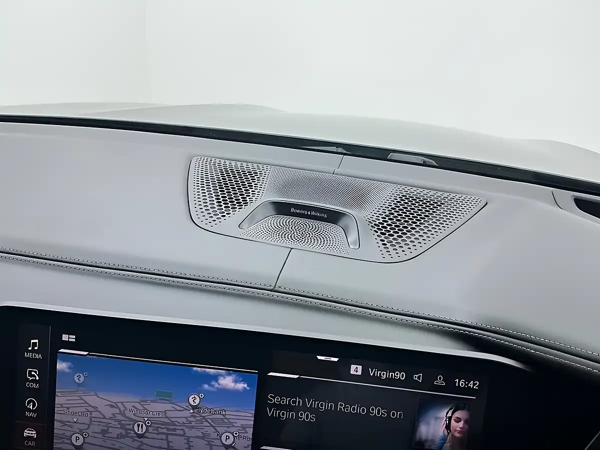 Used 2022 BMW X5 M Competition Black Sapphire - Interior and Exterior details 19