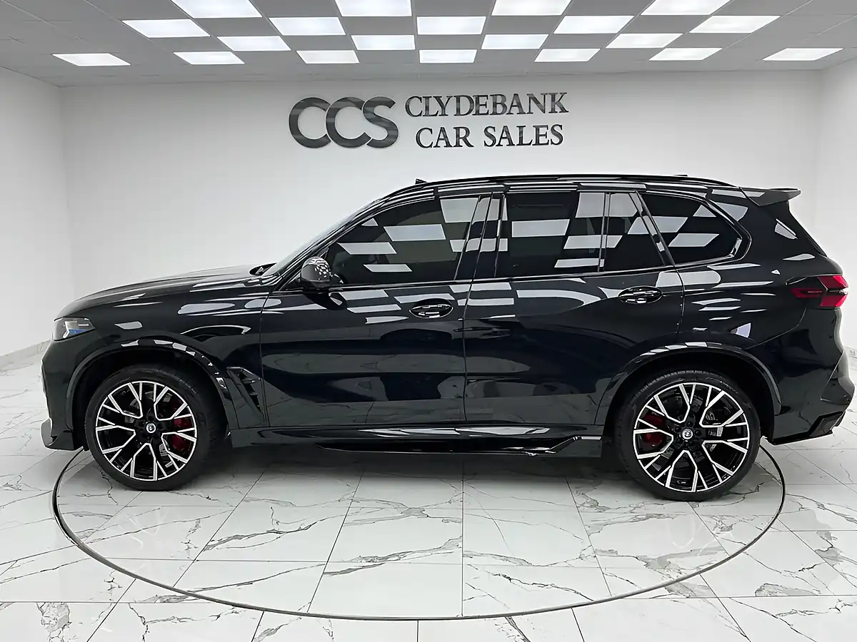 Used 2022 BMW X5 M Competition Black Sapphire - Interior and Exterior details 6