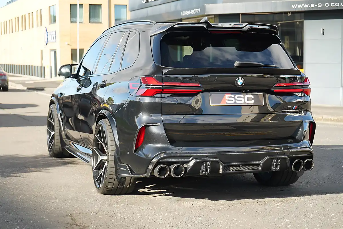 Used 2022 BMW X5 M Competition Black Sapphire - Interior and Exterior details 10