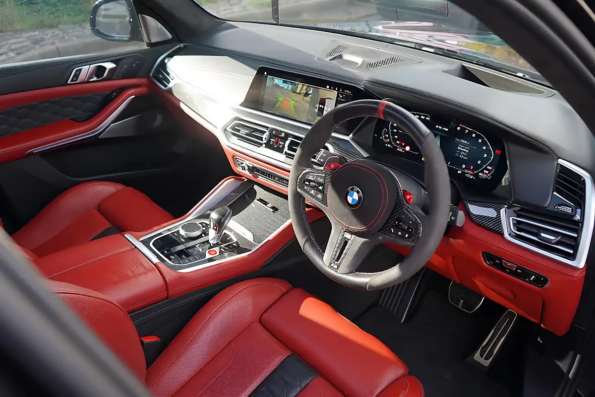 Used 2022 BMW X5 M Competition Black Sapphire - Interior and Exterior details 14