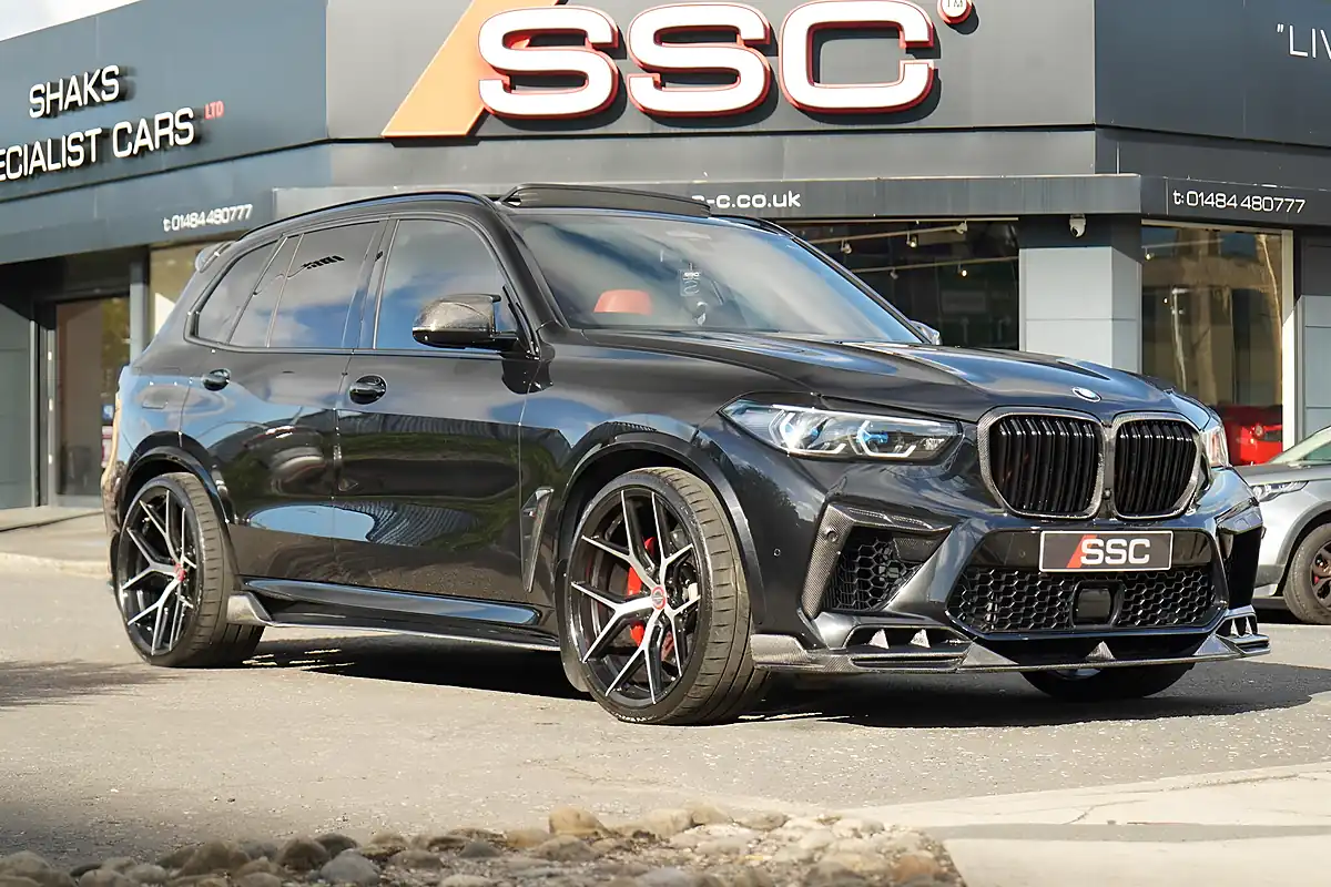 Used 2022 BMW X5 M Competition Black Sapphire - Interior and Exterior details 4