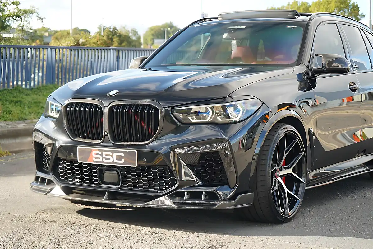 Used 2022 BMW X5 M Competition Black Sapphire - Interior and Exterior details 8