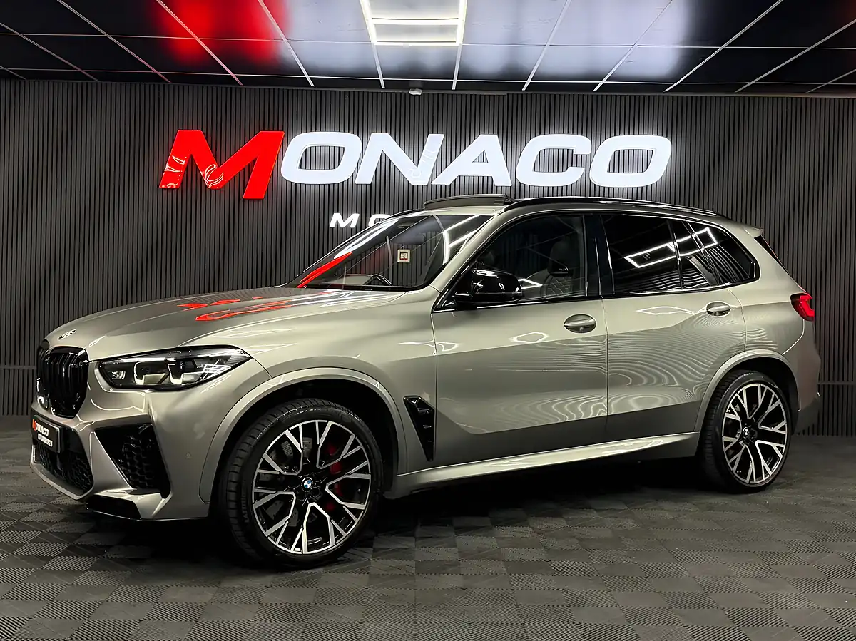 Used 2022 BMW X5 M Competition Grey - Interior and Exterior details 7