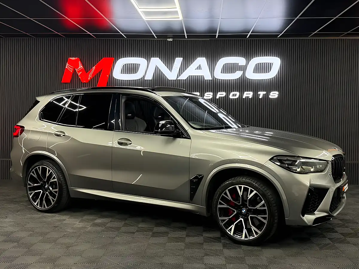 Used 2022 BMW X5 M Competition Grey - Interior and Exterior details 9