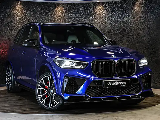 2022 BMW X5 M Competition i V8