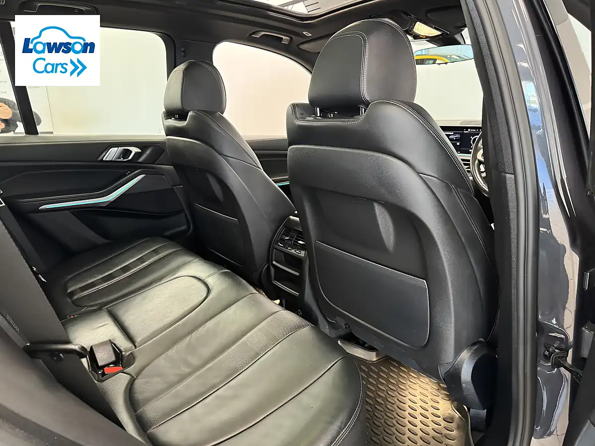Used 2022 BMW X5 M Sport Arctic Grey - Interior and Exterior details 12