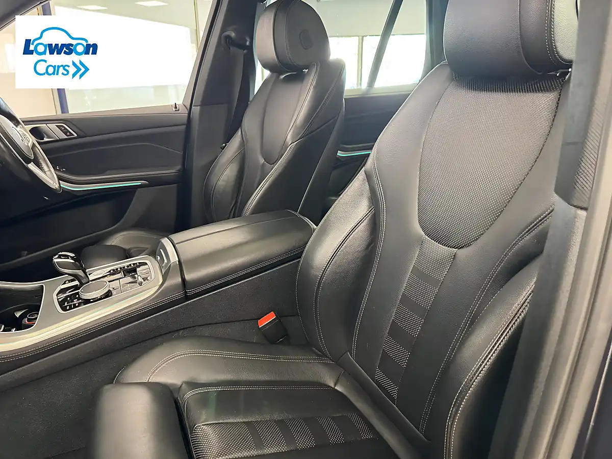 Used 2022 BMW X5 M Sport Arctic Grey - Interior and Exterior details 15