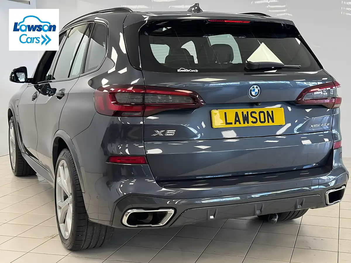 Used 2022 BMW X5 M Sport Arctic Grey - Interior and Exterior details 4