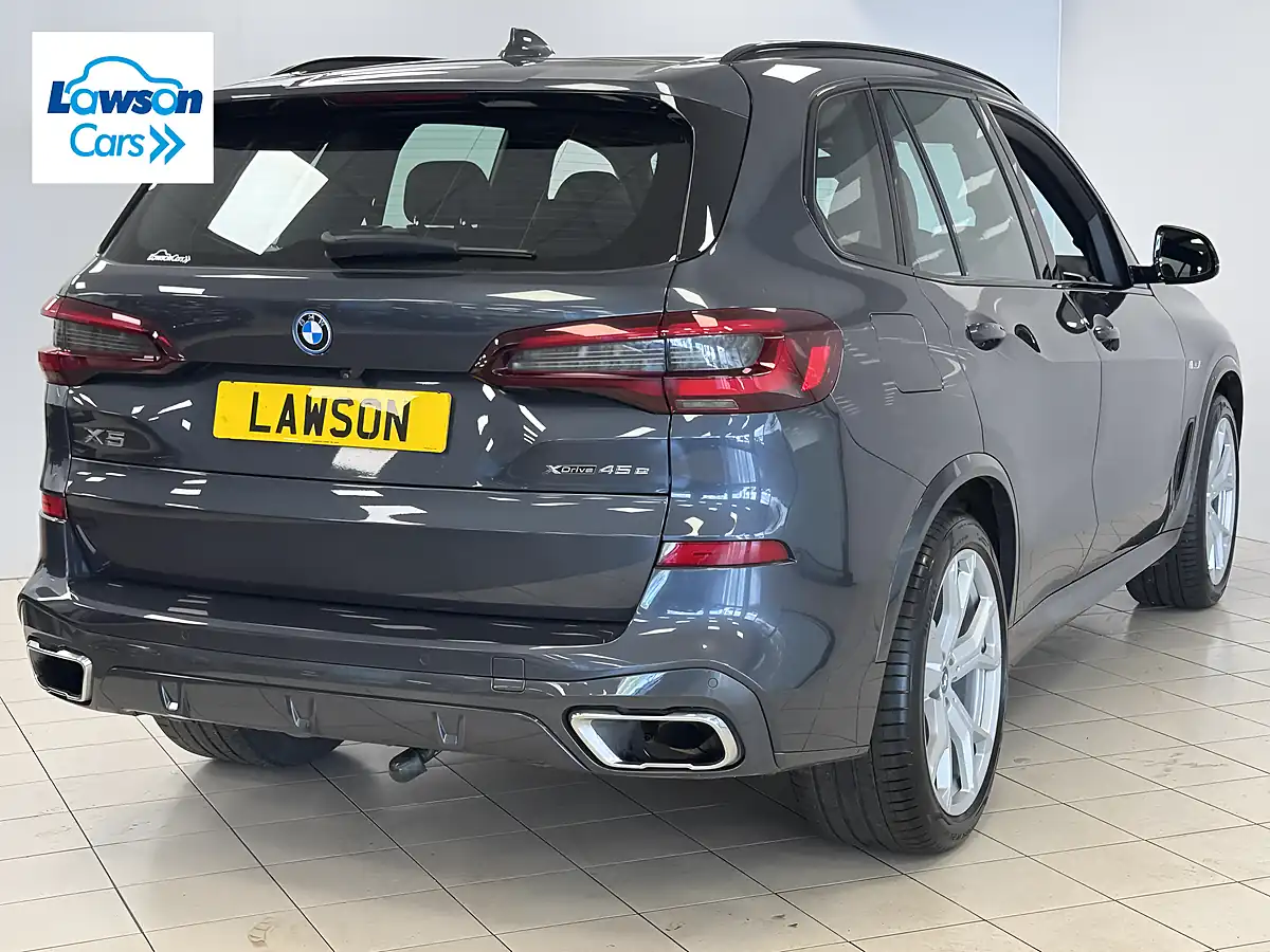 Used 2022 BMW X5 M Sport Arctic Grey - Interior and Exterior details 5