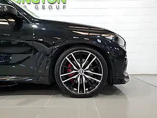 Used 2022 BMW X5 M Sport Black - Interior and Exterior details 16