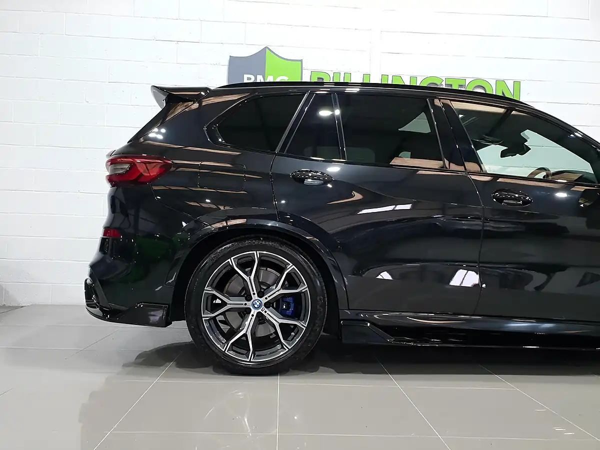 Used 2022 BMW X5 M Sport Black - Interior and Exterior details 10