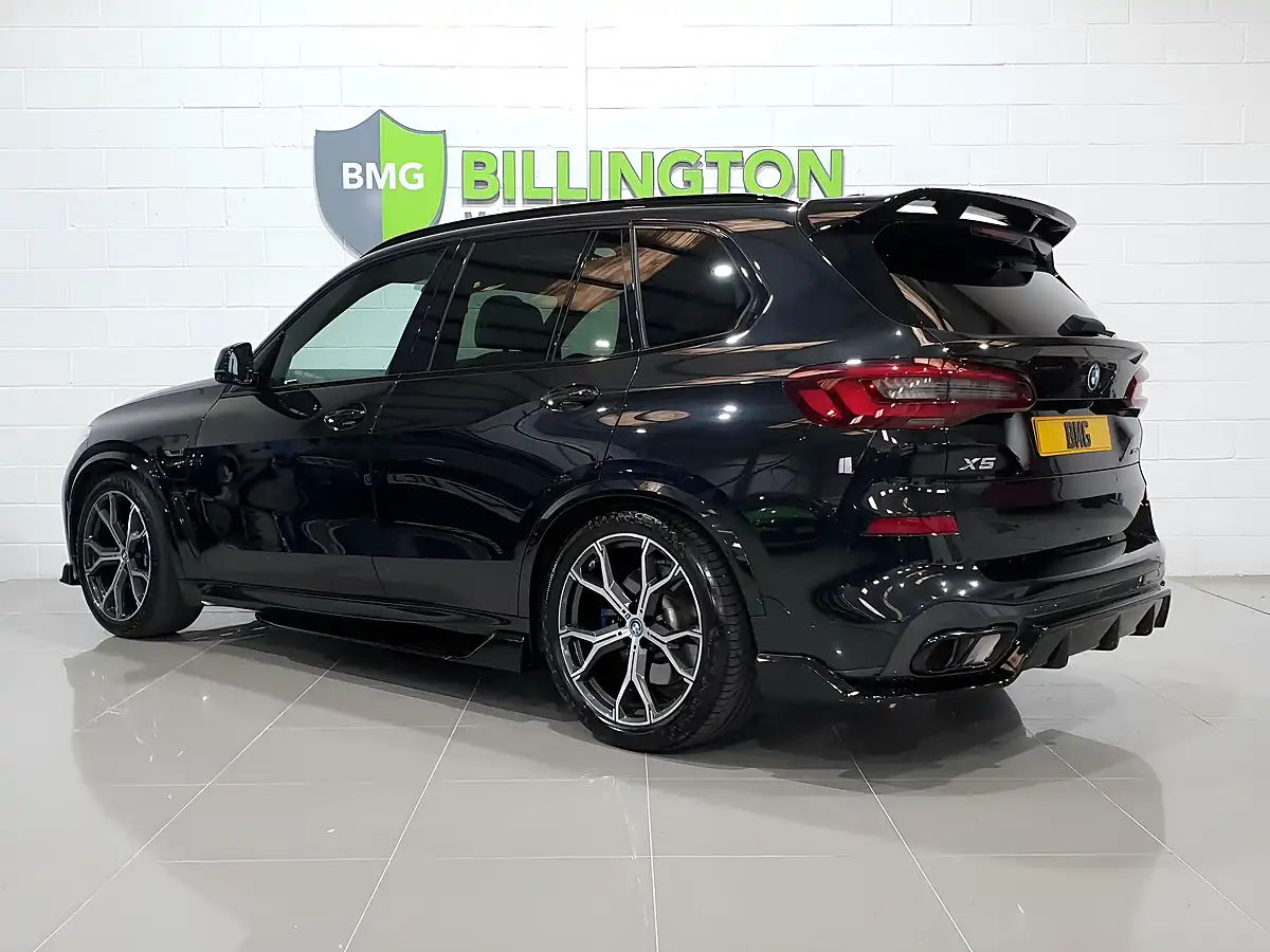 Used 2022 BMW X5 M Sport Black - Interior and Exterior details 5