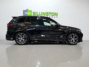 Used 2022 BMW X5 M Sport Black - Interior and Exterior details 8