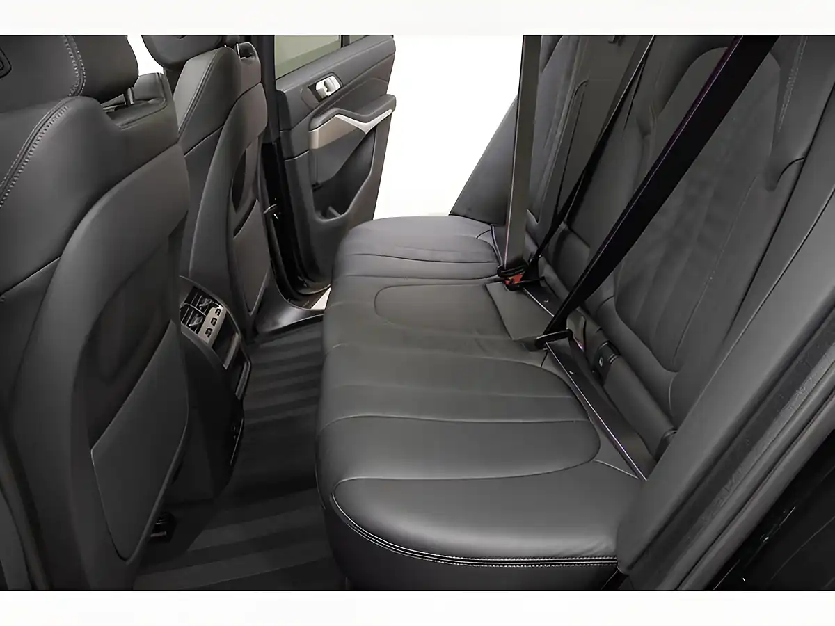 Used 2022 BMW X5 M Sport Black - Interior and Exterior details 11