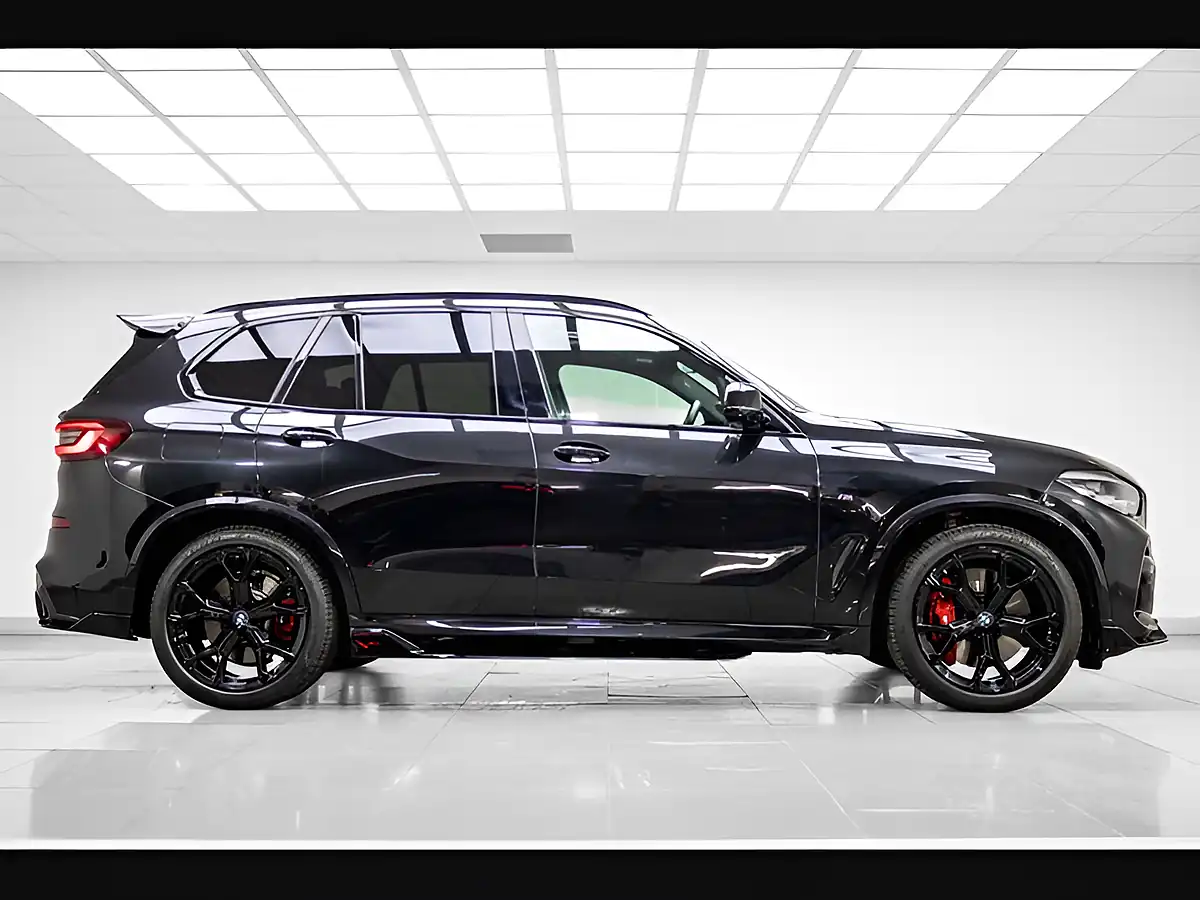 Used 2022 BMW X5 M Sport Black - Interior and Exterior details 7