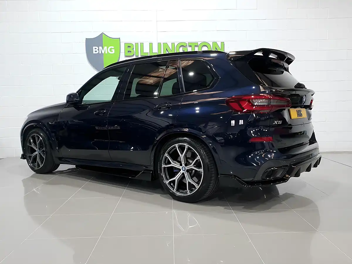 Used 2022 BMW X5 M Sport Black - Interior and Exterior details 5