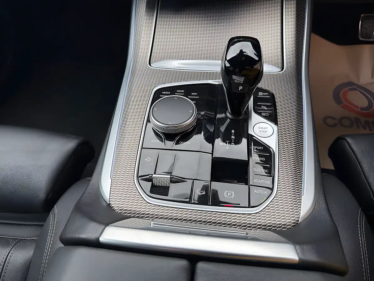 Used 2022 BMW X5 M Sport Black - Interior and Exterior details 11