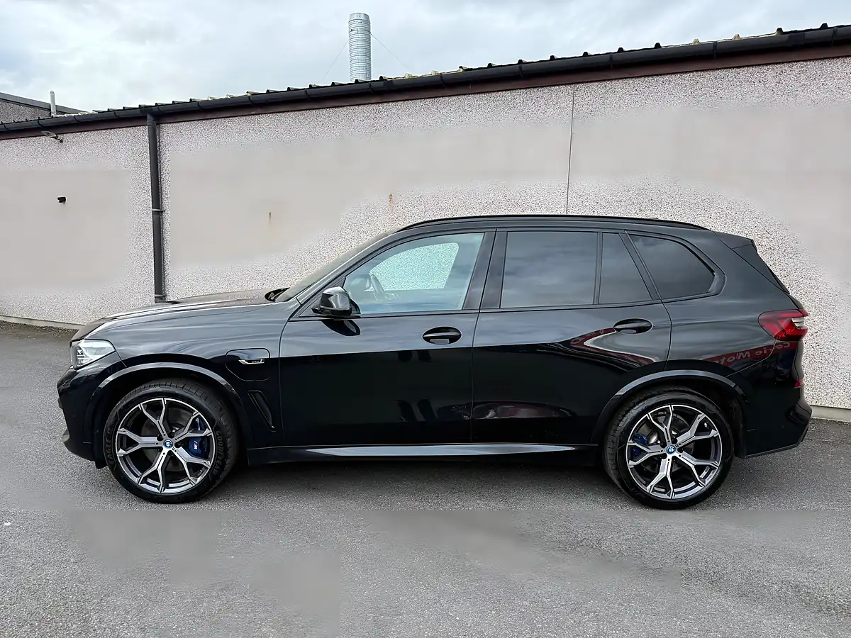 Used 2022 BMW X5 M Sport Black - Interior and Exterior details 2