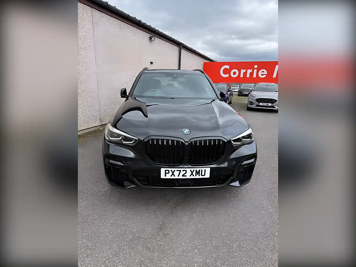 Used 2022 BMW X5 M Sport Black - Interior and Exterior details 6