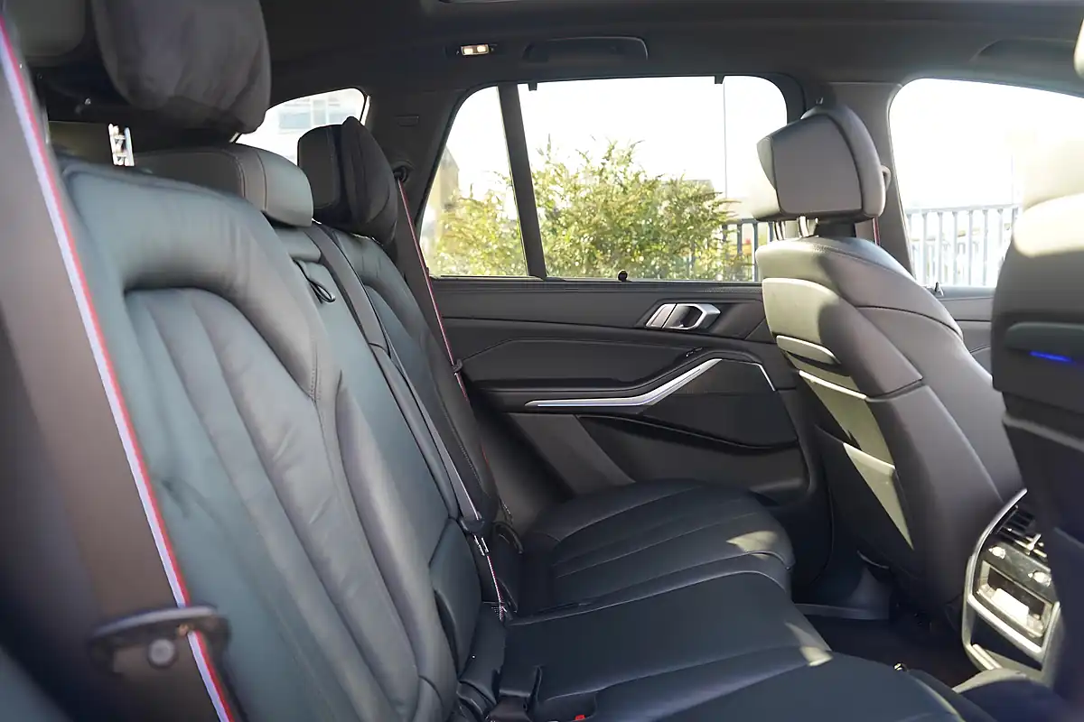 Used 2022 BMW X5 M Sport Black - Interior and Exterior details 14