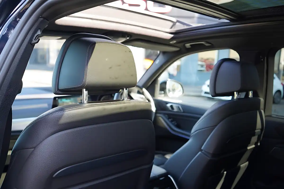 Used 2022 BMW X5 M Sport Black - Interior and Exterior details 15