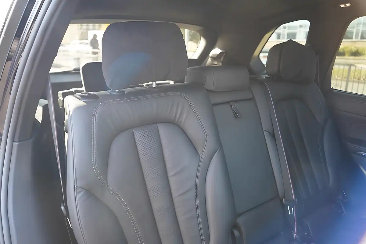 Used 2022 BMW X5 M Sport Black - Interior and Exterior details 17