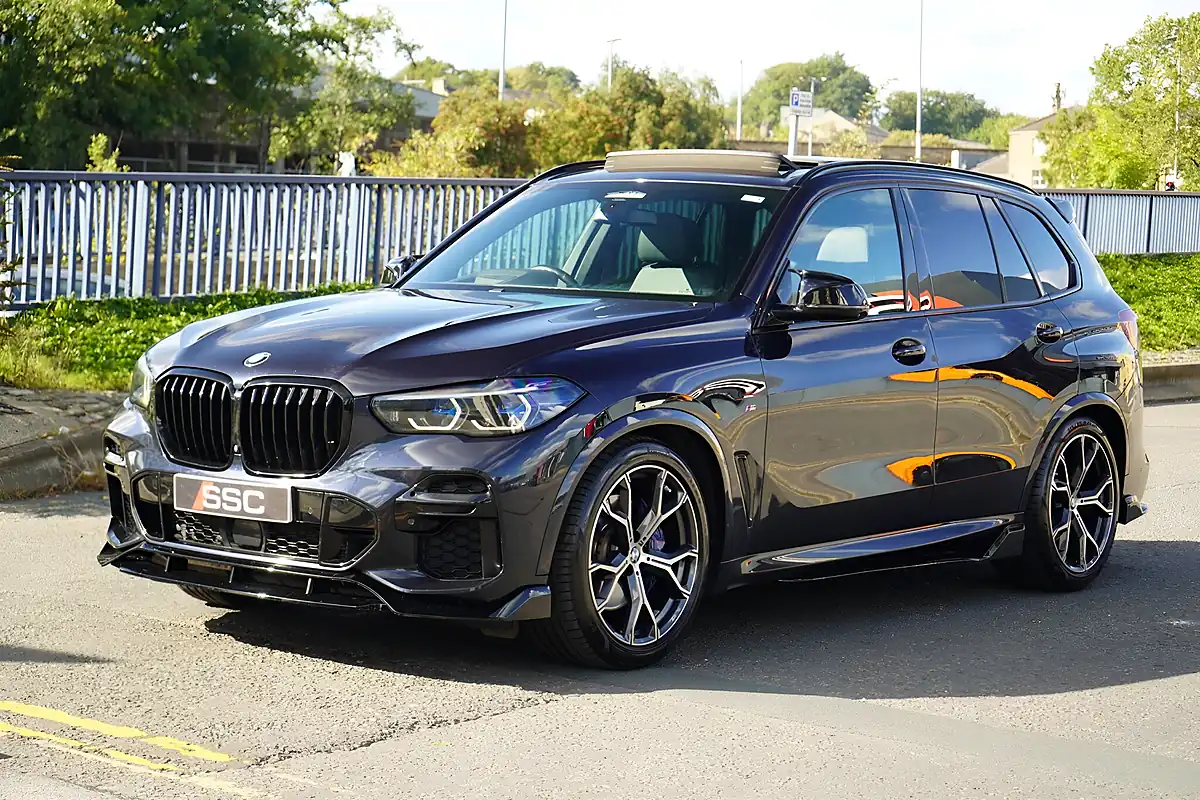 Used 2022 BMW X5 M Sport Black - Interior and Exterior details 8