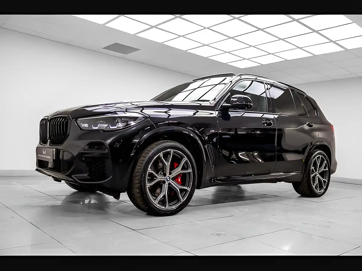 Used 2022 BMW X5 M Sport Black - Interior and Exterior details 3