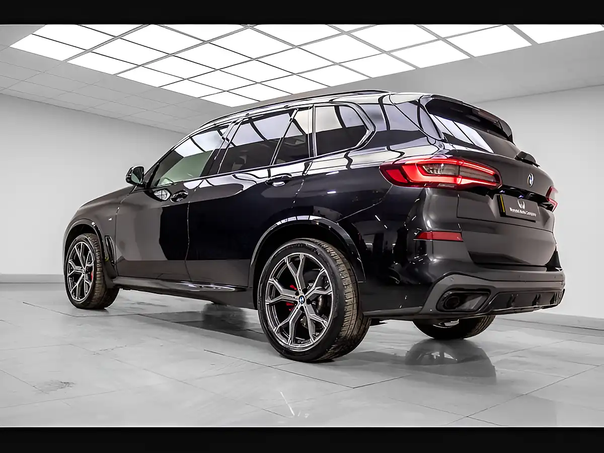 Used 2022 BMW X5 M Sport Black - Interior and Exterior details 5