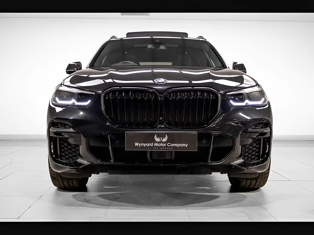 Used 2022 BMW X5 M Sport Black - Interior and Exterior details 6