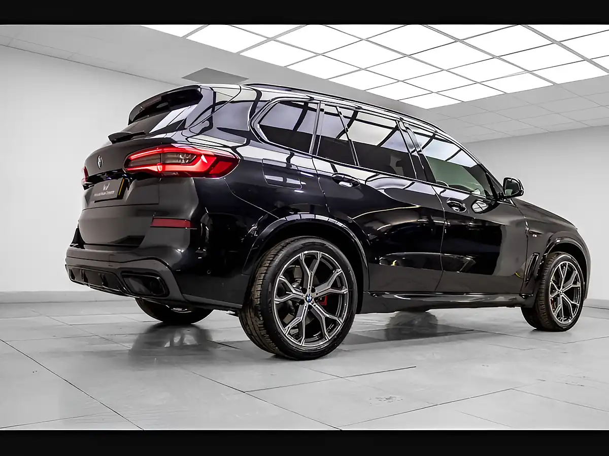 Used 2022 BMW X5 M Sport Black - Interior and Exterior details 7