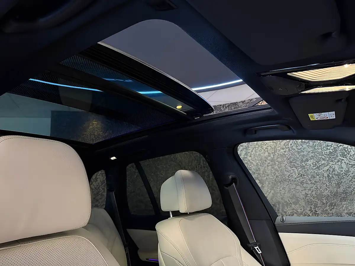 Used 2022 BMW X5 M Sport Black Sapphire Metallic Paint - Interior and Exterior details 3