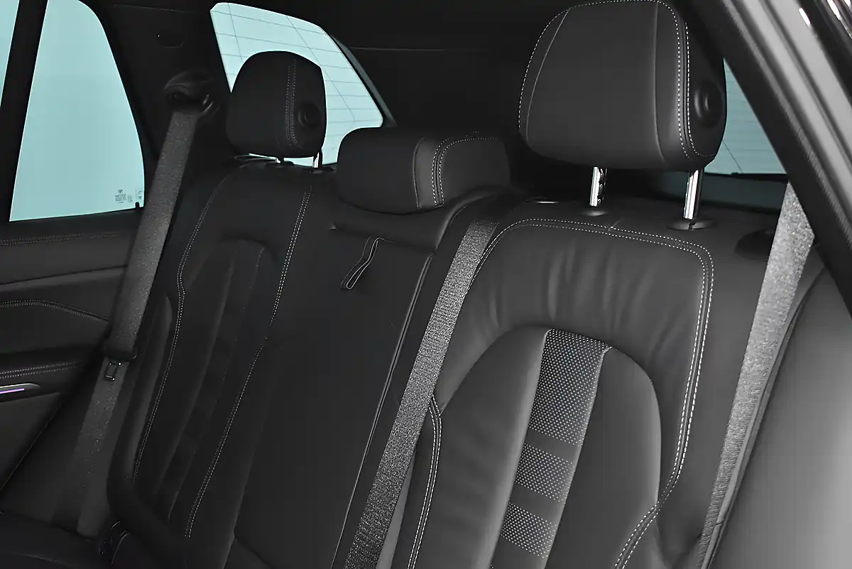 Used 2022 BMW X5 M Sport Black Sapphire Metallic Paint - Interior and Exterior details 6